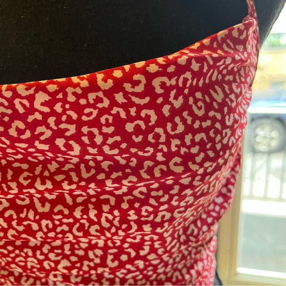 Top - Picture 3 of 5